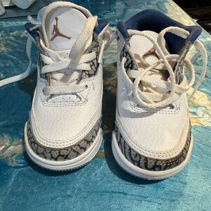 Jordan Kids White and Navy Sneakers